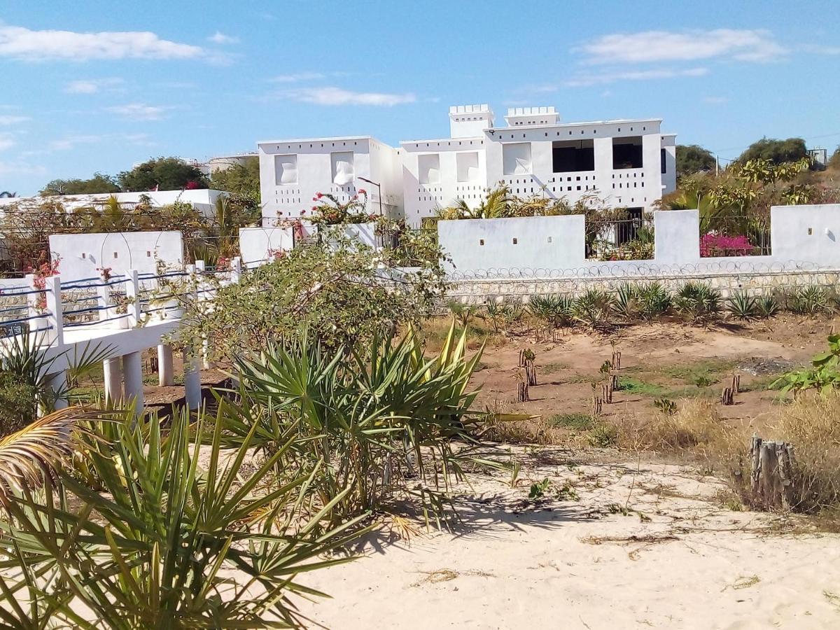 Cytyz Appart Hotel Mahajanga Exterior photo