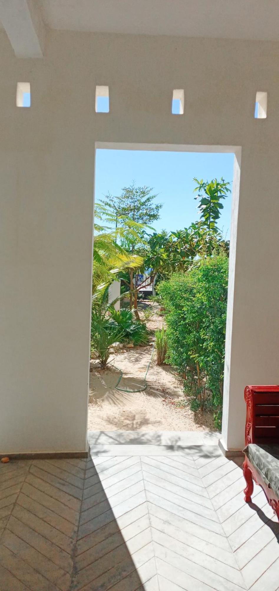 Cytyz Appart Hotel Mahajanga Exterior photo